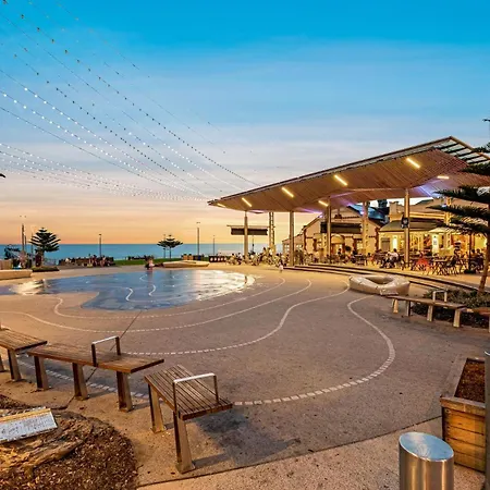 Belle Escapes - Seascape On Seaview Apartment Henley Beach South Exterior photo