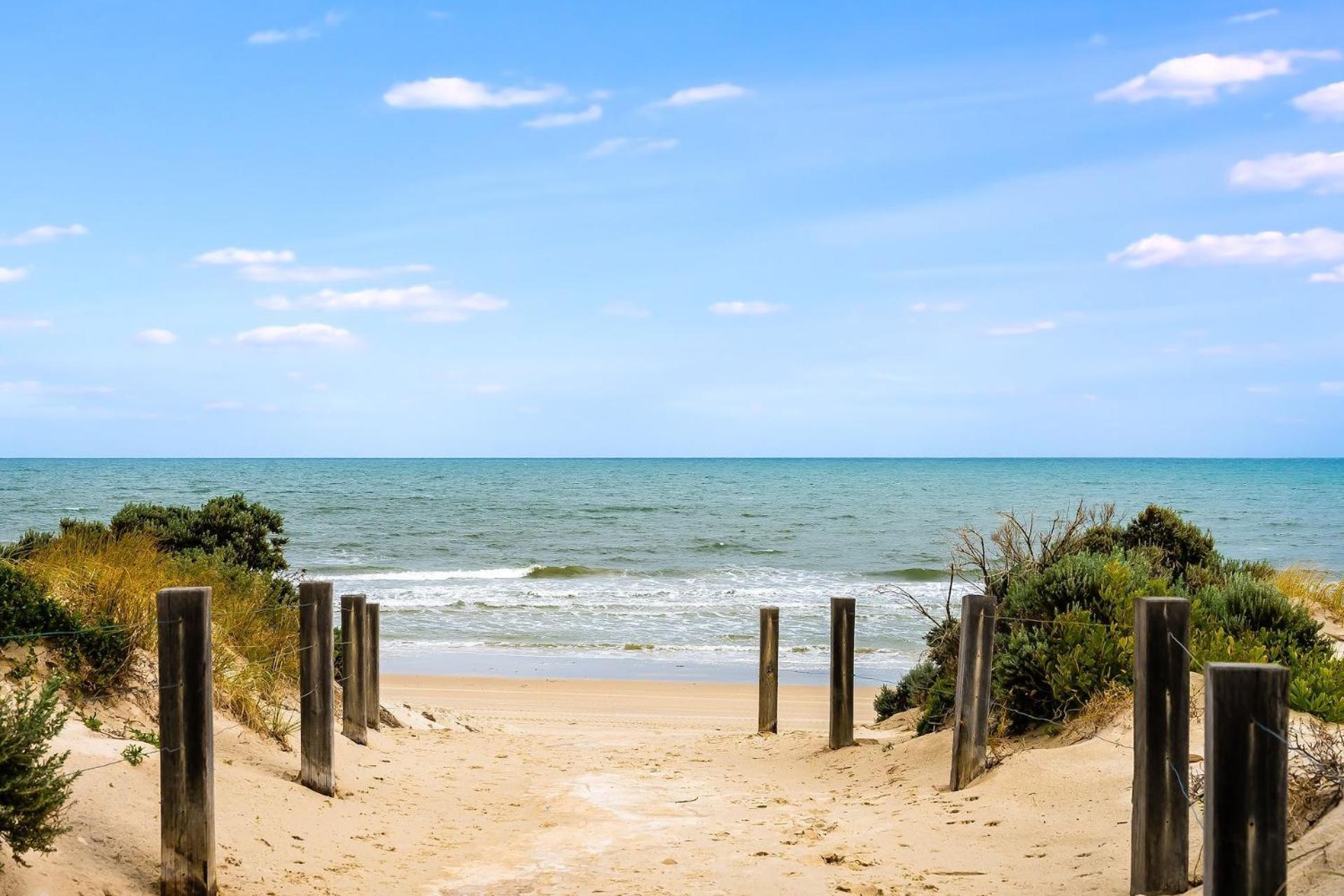 Belle Escapes - Seascape On Seaview Henley Beach South